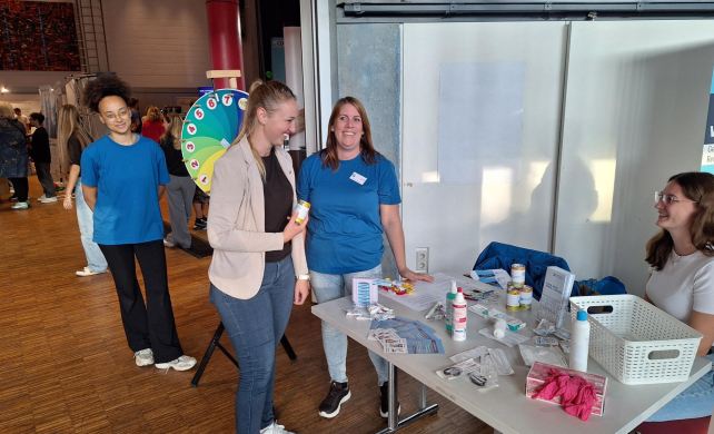 20261007_Ausbildungsmesse mit BM Wieland